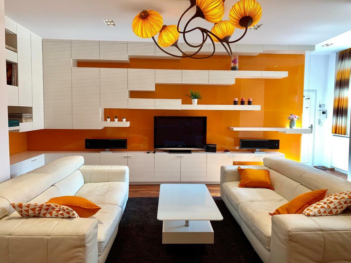 Luxury Apartment In The Center Of פראג מראה חיצוני תמונה